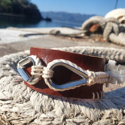 Leather bracelet The “Levieche” with a stainless steel thimble joined with a cotton rope – brown