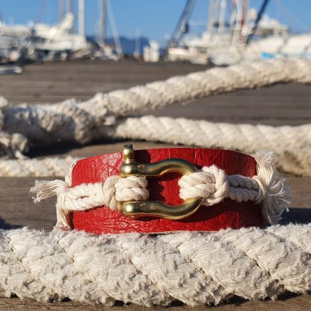 Leather bracelet The “Etesian” with a gold shekel combined with a cotton rope – red