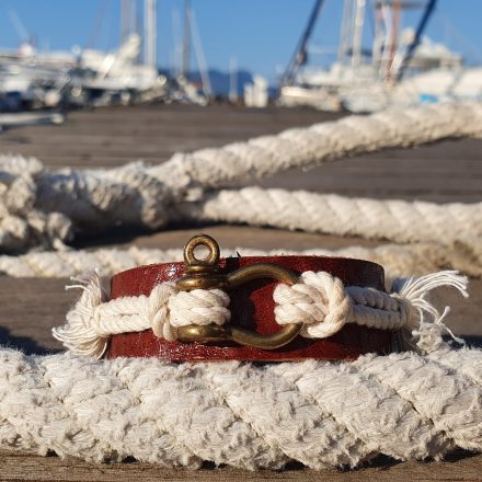 Leather bracelet The ‘Poniente’ with a brass mini shekel combained with a cotton rope – brown